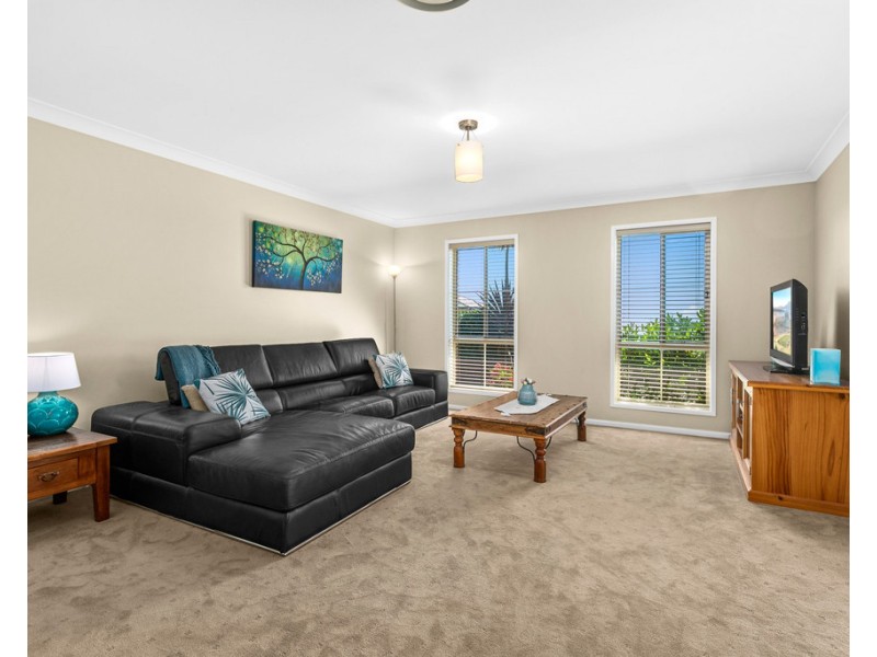 11 McLerie Street, Helensburgh NSW 2508