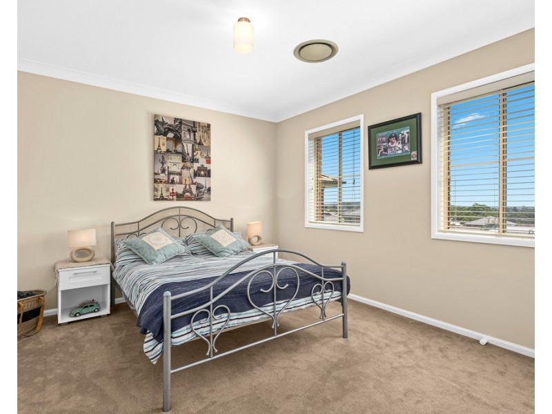 11 McLerie Street, Helensburgh NSW 2508