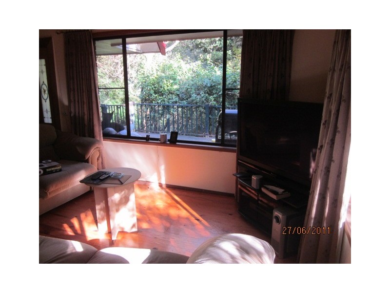 42 Domville Rd, Otford NSW 2508