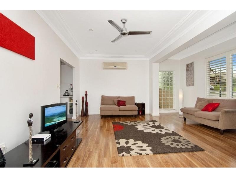 9 Bulgo Road, Helensburgh NSW 2508