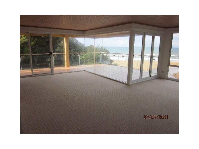 1/2 Beach Road, Stanwell Park NSW 2508