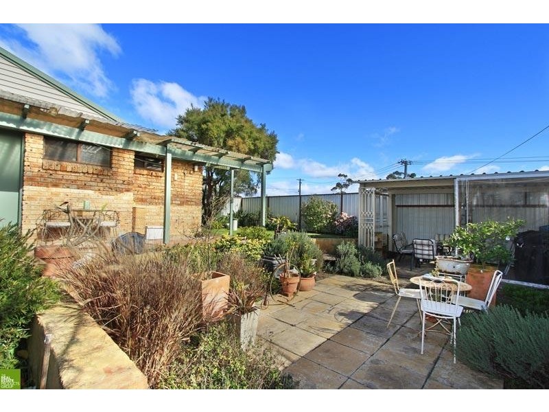 8 Tabratong Rd, Helensburgh NSW 2508