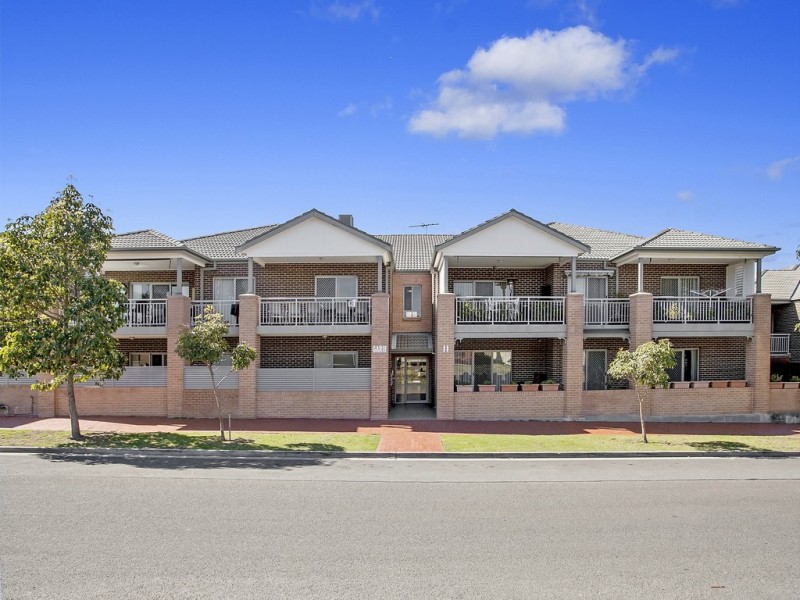 7/11 Stuart Street, Helensburgh NSW 2508