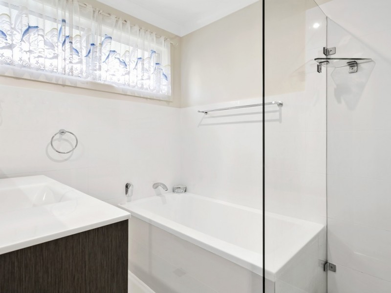 11 Laurina Avenue, Helensburgh NSW 2508