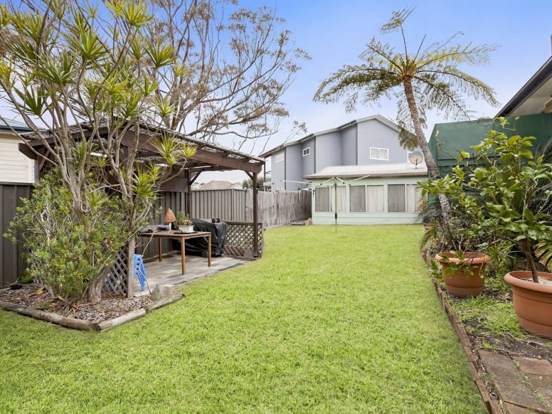 11 Laurina Avenue, Helensburgh NSW 2508