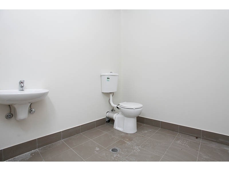 Shop 4 and 5 20 Walker Street, Helensburgh NSW 2508