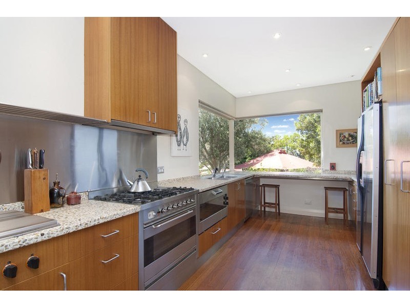 4 Headland Ave, Austinmer NSW 2515