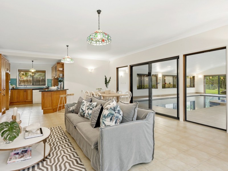 8 Squires Crescent, Coledale NSW 2515