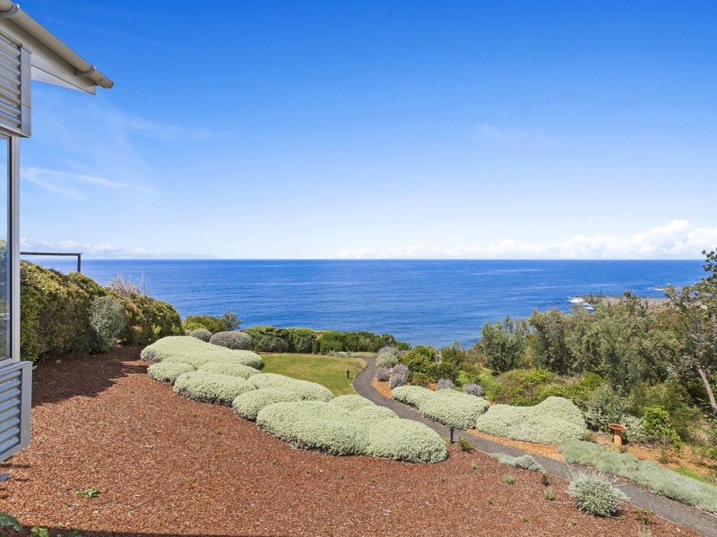 225 Lawrence Hargrave, Coalcliff NSW 2508