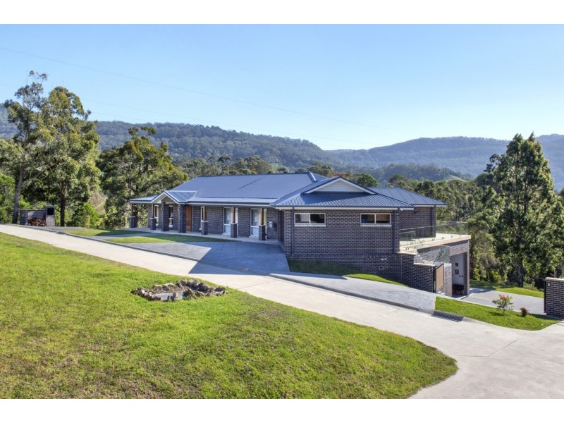 70 William James Drive, Mount Kembla NSW 2526