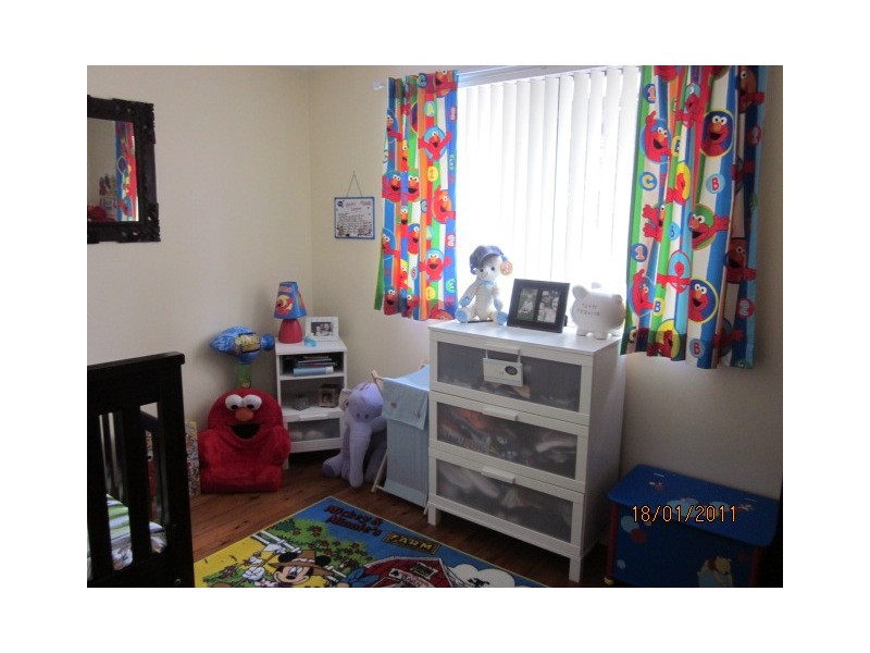 17 Leicester Street, Leumeah NSW 2560