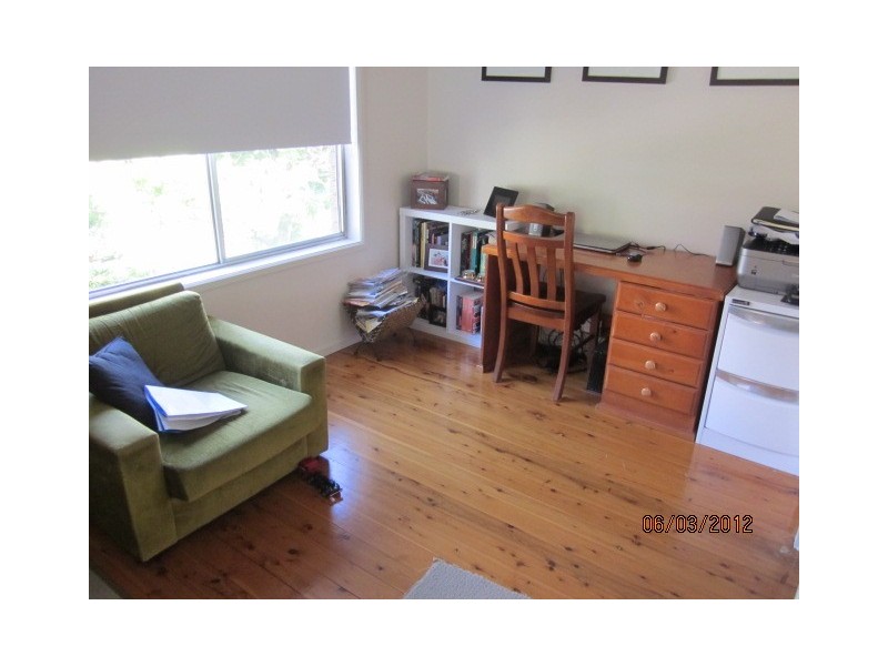 25 Parkes Street, Helensburgh NSW 2508