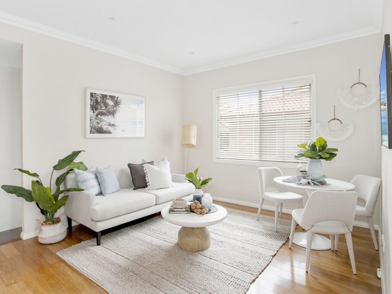 5 Stuart Street, Helensburgh NSW 2508