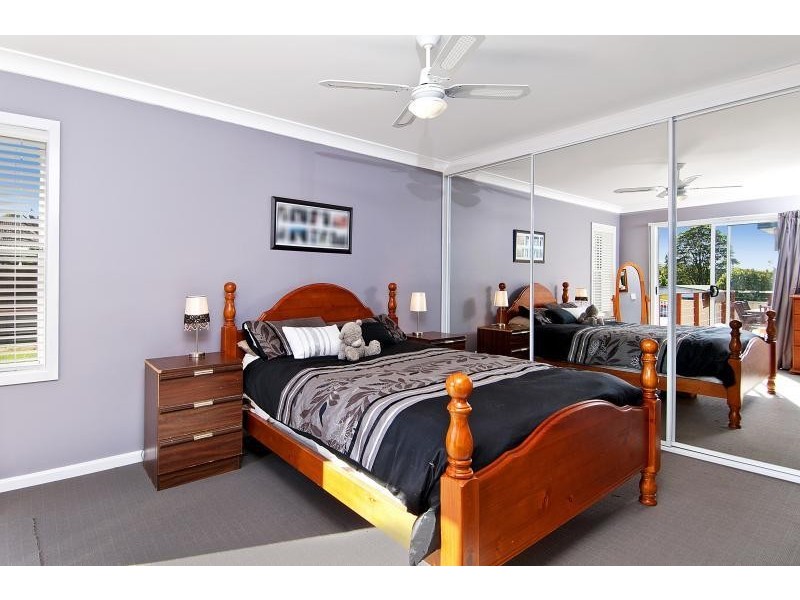 4 Robertson Street, Helensburgh NSW 2508