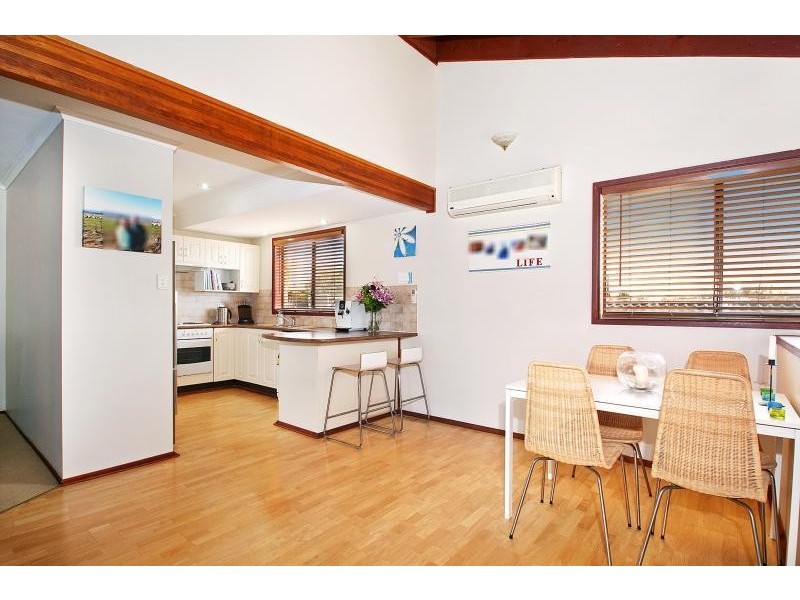 4 Mannikin Drive, Woronora Heights NSW 2233