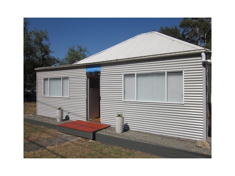 40 Parkes Street, Helensburgh NSW 2508