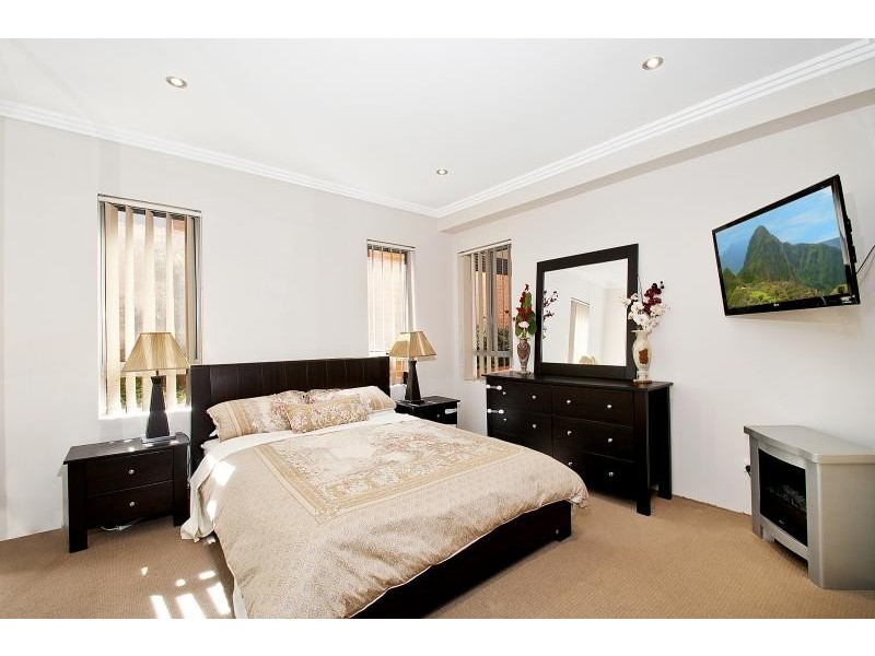 12/11 Stuart Street, Helensburgh NSW 2508