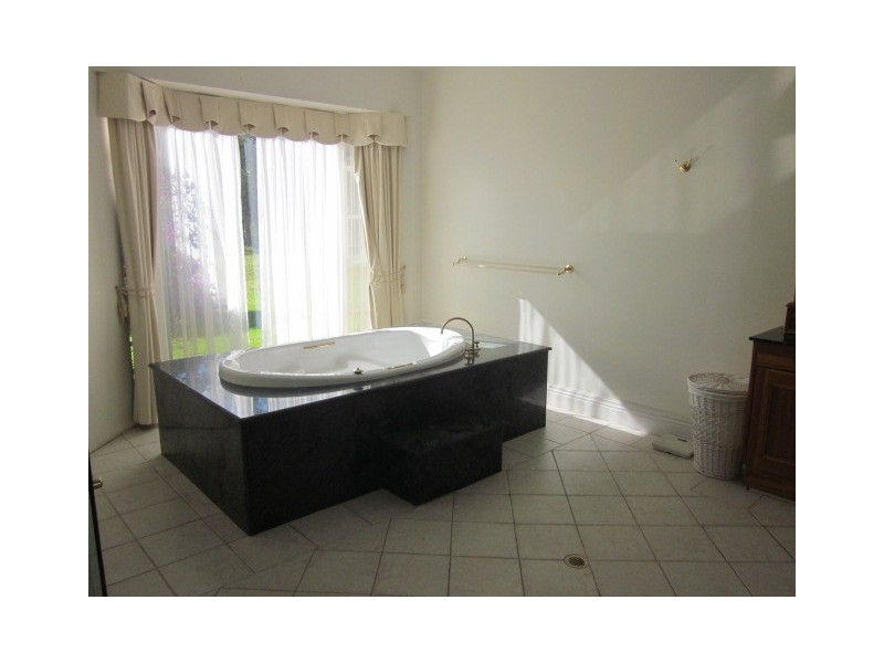 20 Lawrence Hargrave Drive, Stanwell Tops NSW 2508