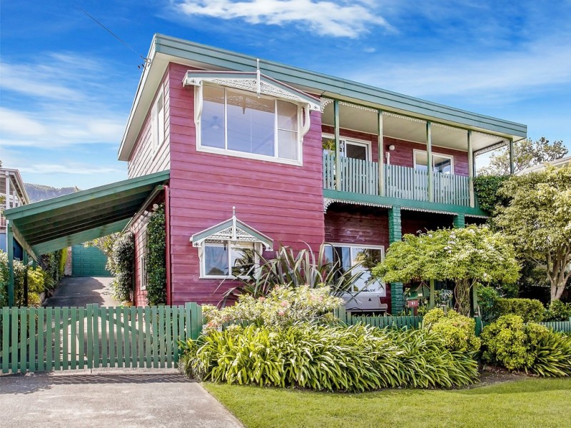 21 The Lookout, Thirroul NSW 2515