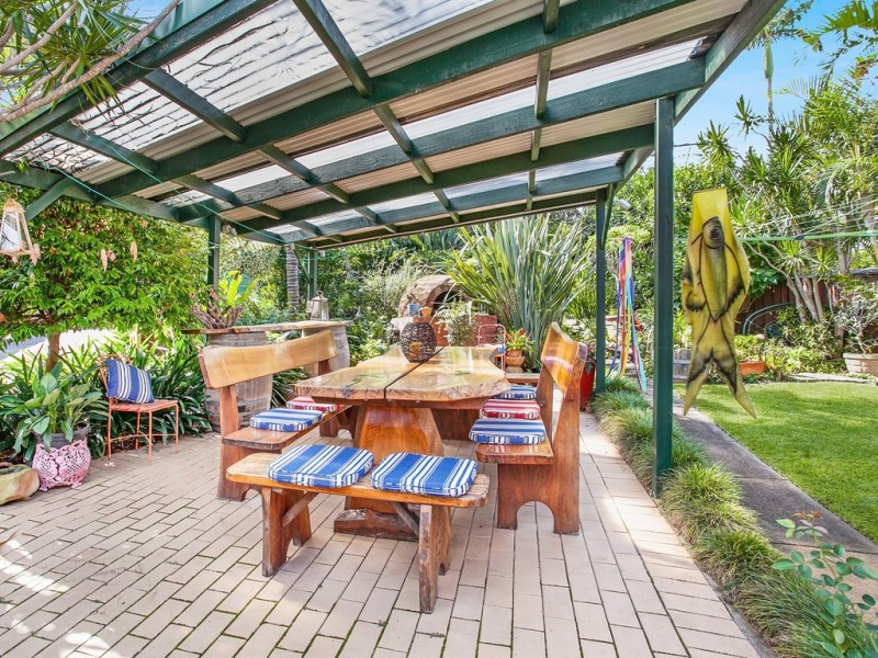 21 The Lookout, Thirroul NSW 2515