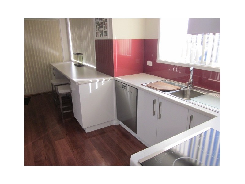 28 Laurina Avenue, Helensburgh NSW 2508