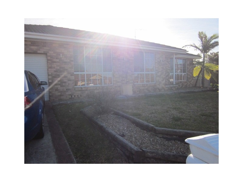 28 Laurina Avenue, Helensburgh NSW 2508