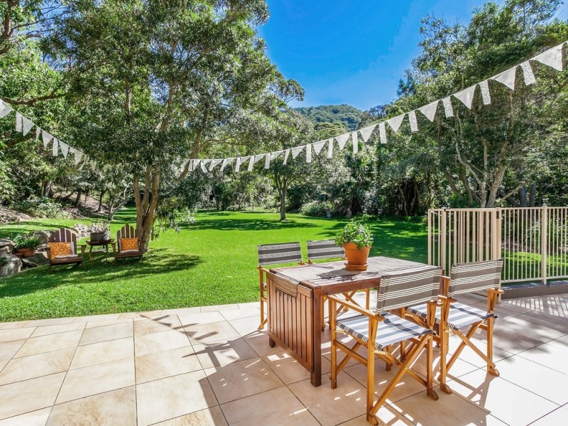 22 Lower Coast Road, Stanwell Park NSW 2508