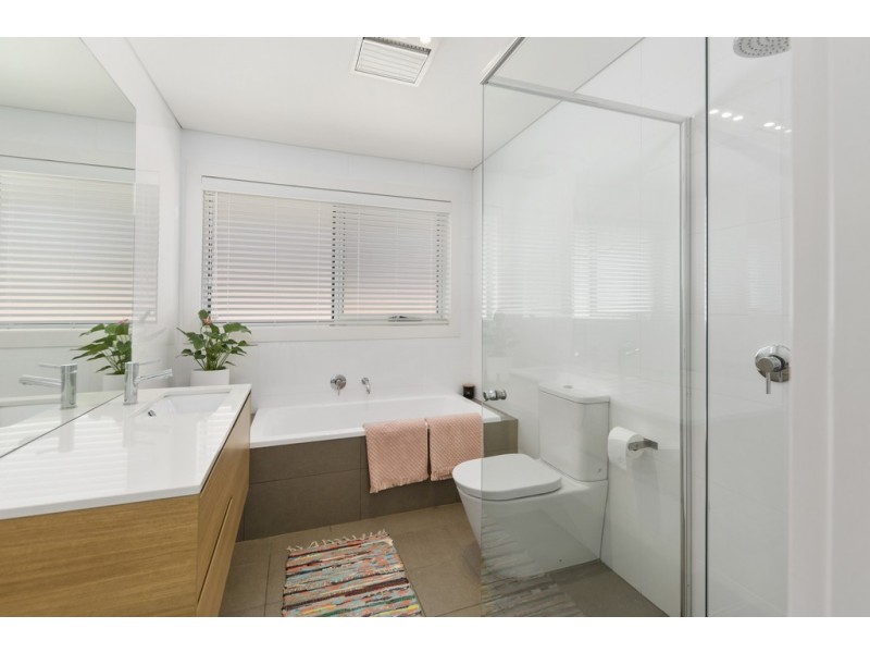12 Handley Street, Helensburgh NSW 2508