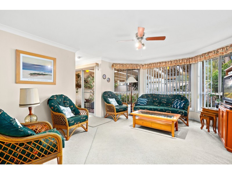 1/13 Henley Road, Thirroul NSW 2515
