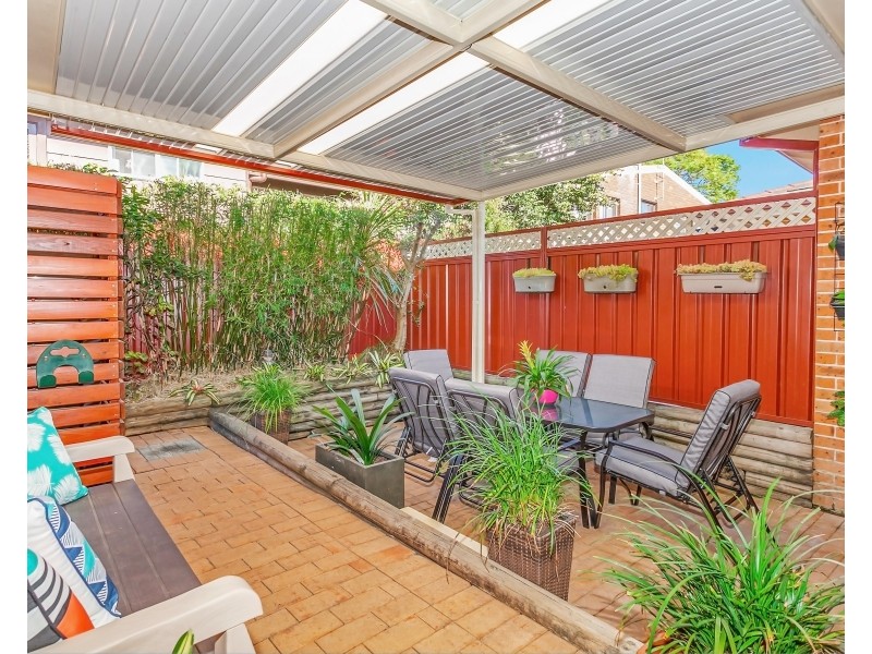 2/172 Parkes Street, Helensburgh NSW 2508