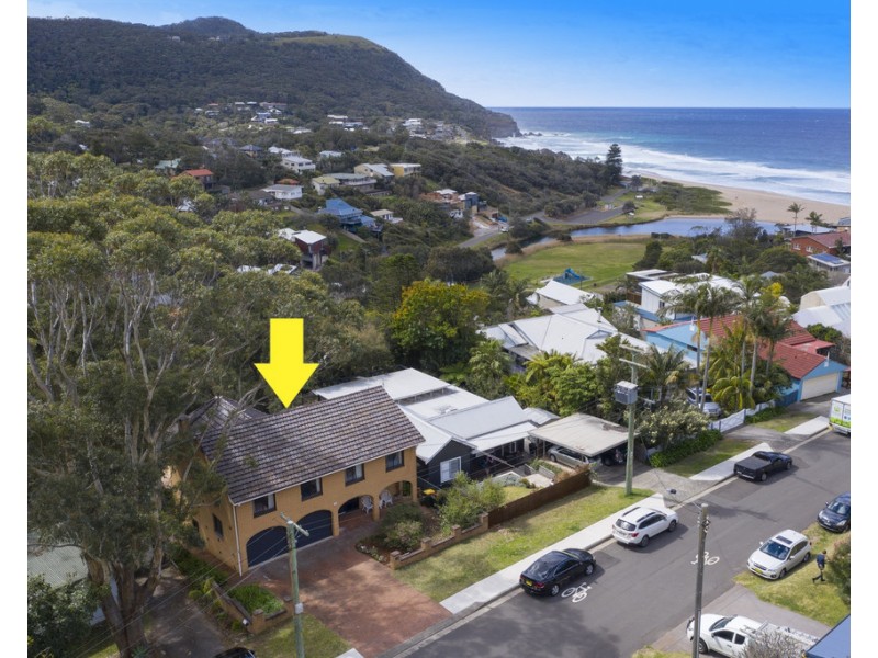 15 Murrawal Road, Stanwell Park NSW 2508