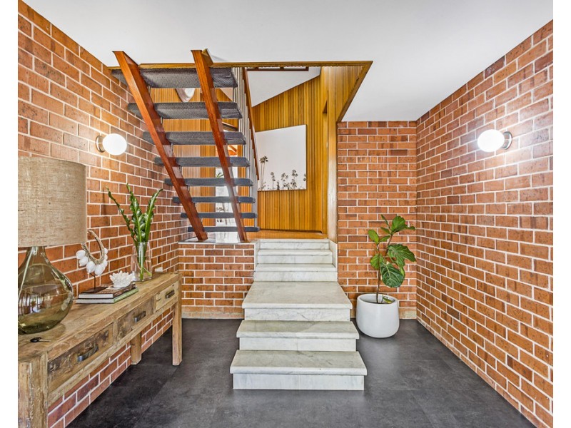 15 Murrawal Road, Stanwell Park NSW 2508