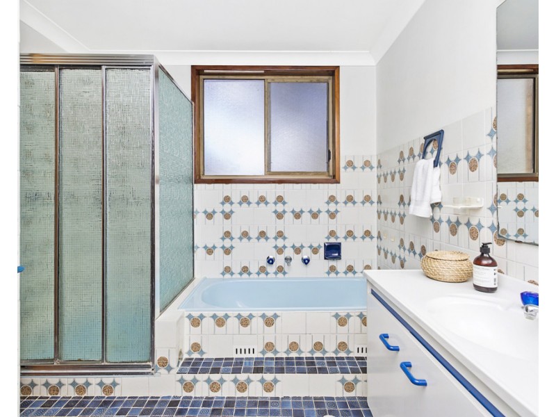 15 Murrawal Road, Stanwell Park NSW 2508