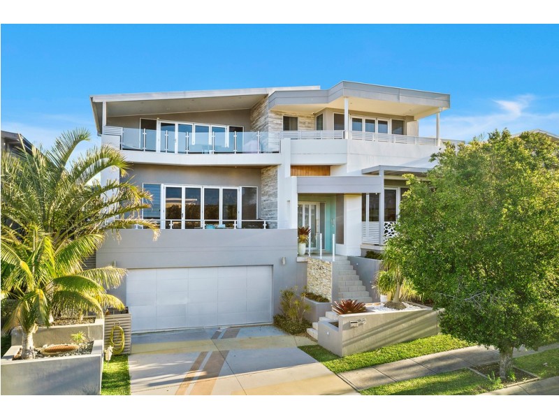 32 Aragan Circuit, Bulli NSW 2516