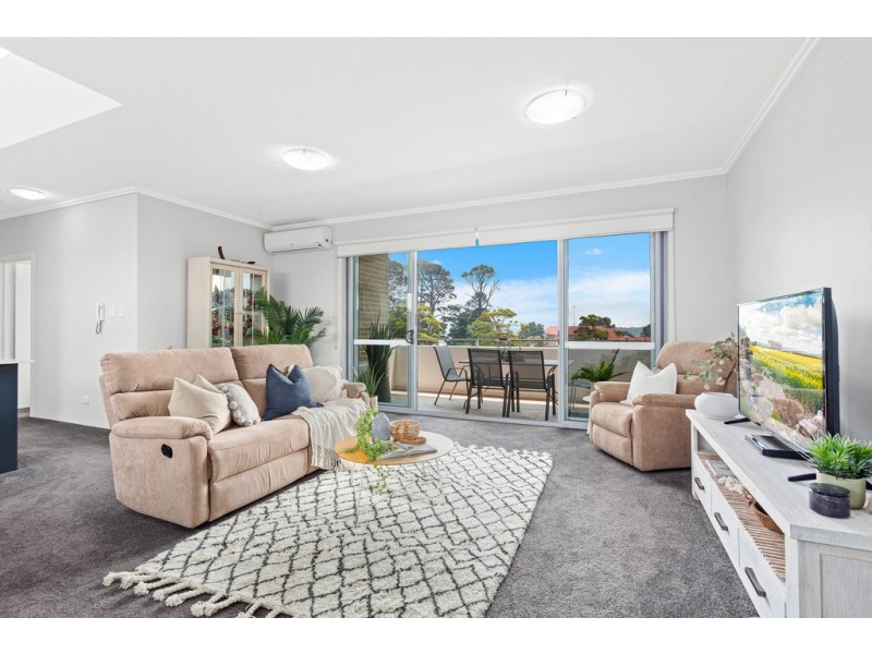 8/12 Walker Street, Helensburgh NSW 2508