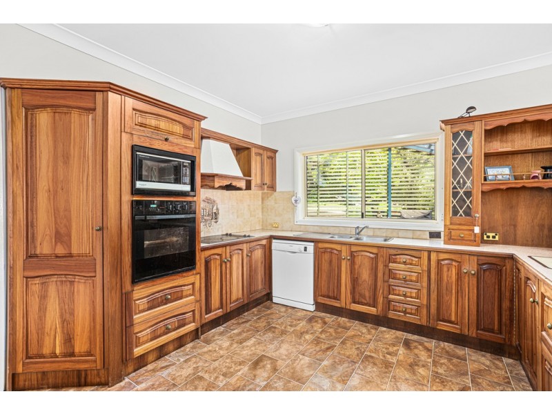 18 Postmans Track, Helensburgh NSW 2508