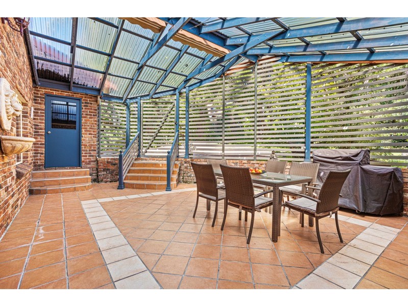 18 Postmans Track, Helensburgh NSW 2508