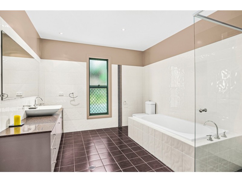 37 Parkes Street, Helensburgh NSW 2508