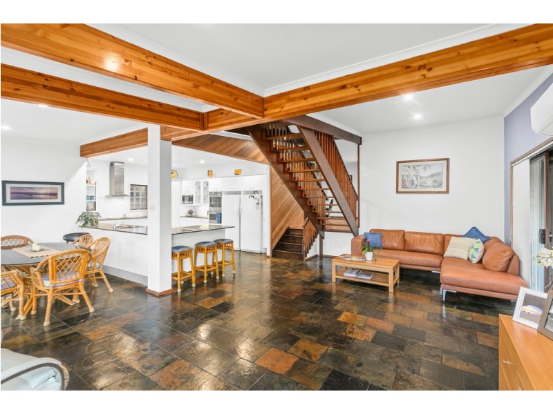 5 Cassandra Crescent, Heathcote NSW 2233