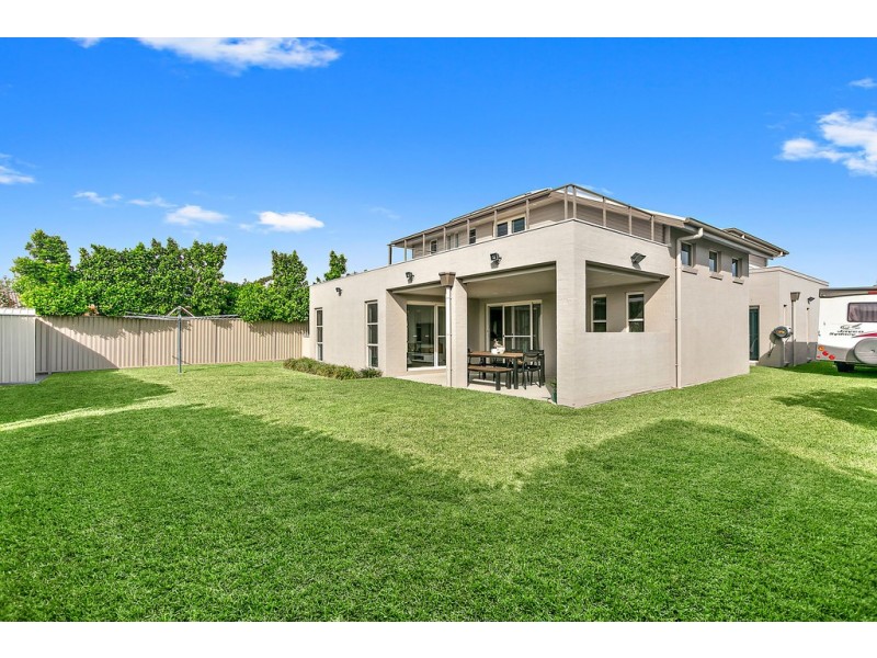 3 Cemetery Road, Helensburgh NSW 2508