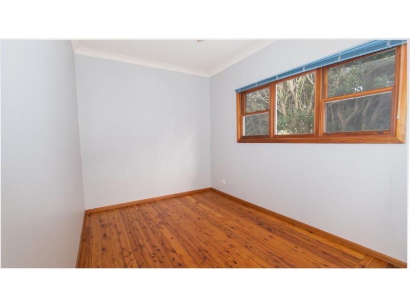 4 Lawrence Hargrave Drive, Austinmer NSW 2515