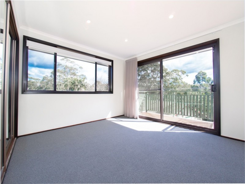 4 Parkes Street, Helensburgh NSW 2508