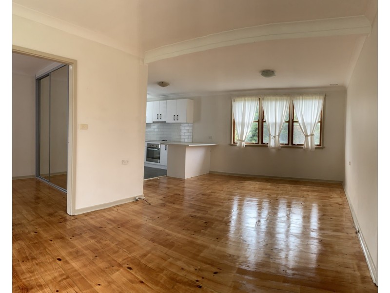 71 Walker Street, Helensburgh NSW 2508