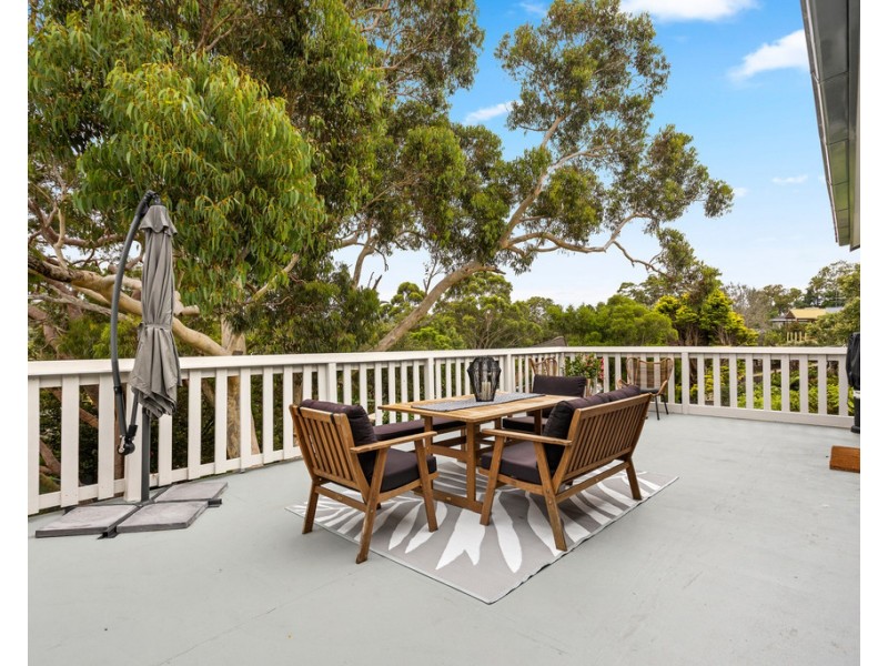 18 Halls Road, Helensburgh NSW 2508