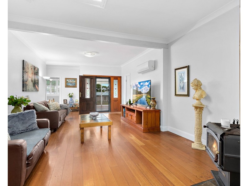8 Annesley Avenue, Stanwell Tops NSW 2508