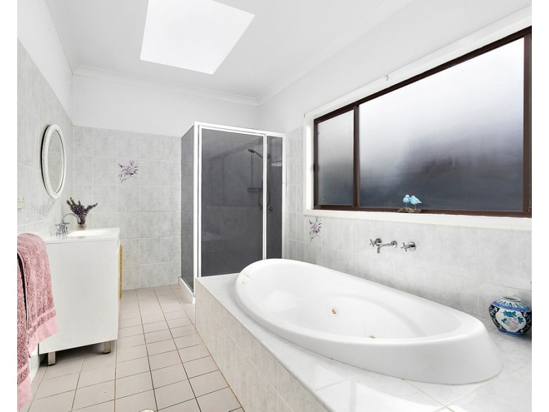 8 Annesley Avenue, Stanwell Tops NSW 2508