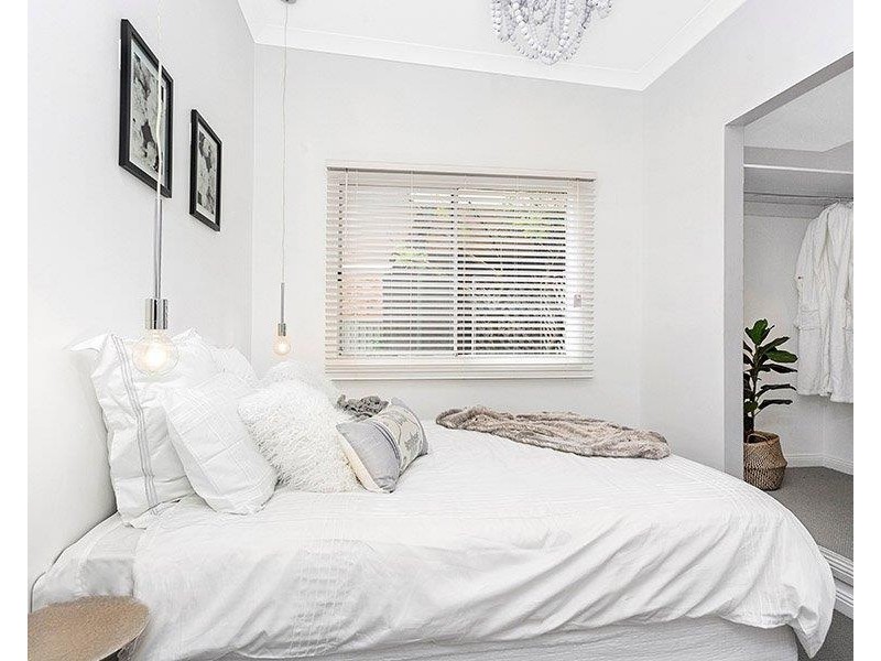 5 Cowper Street, Helensburgh NSW 2508