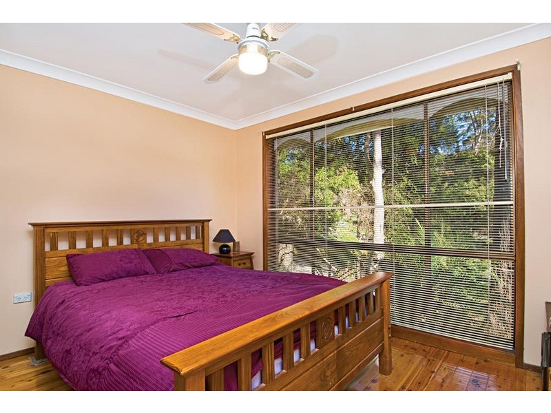 15 Vera Street, Helensburgh NSW 2508