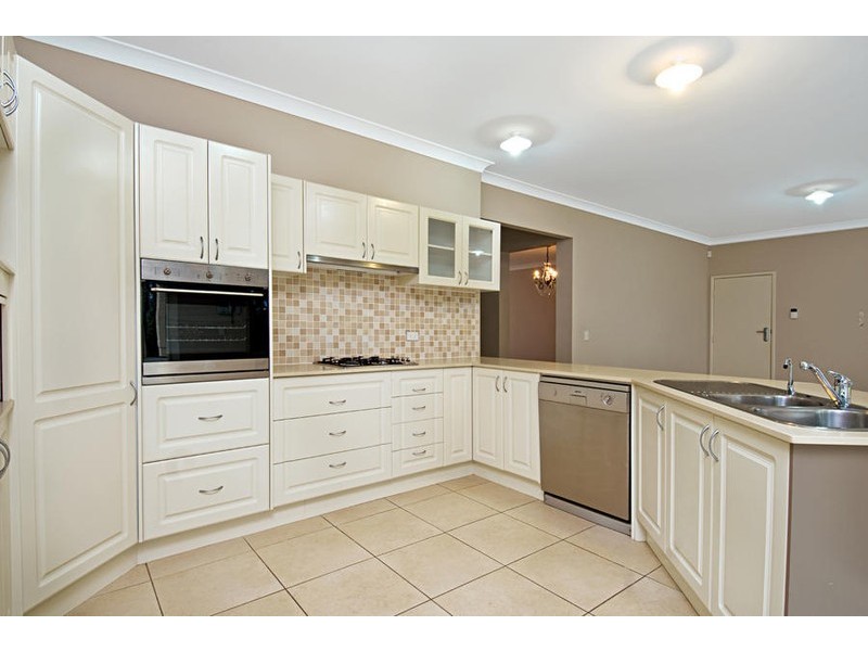 12A Hakea Street, Yarrawarrah NSW 2233