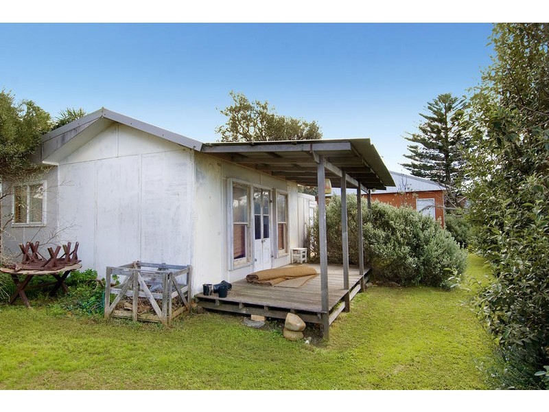 7-9  Tasman Parade, Thirroul NSW 2515